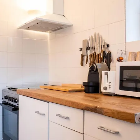 La Berge Du Clain - Joli A * Poitiers